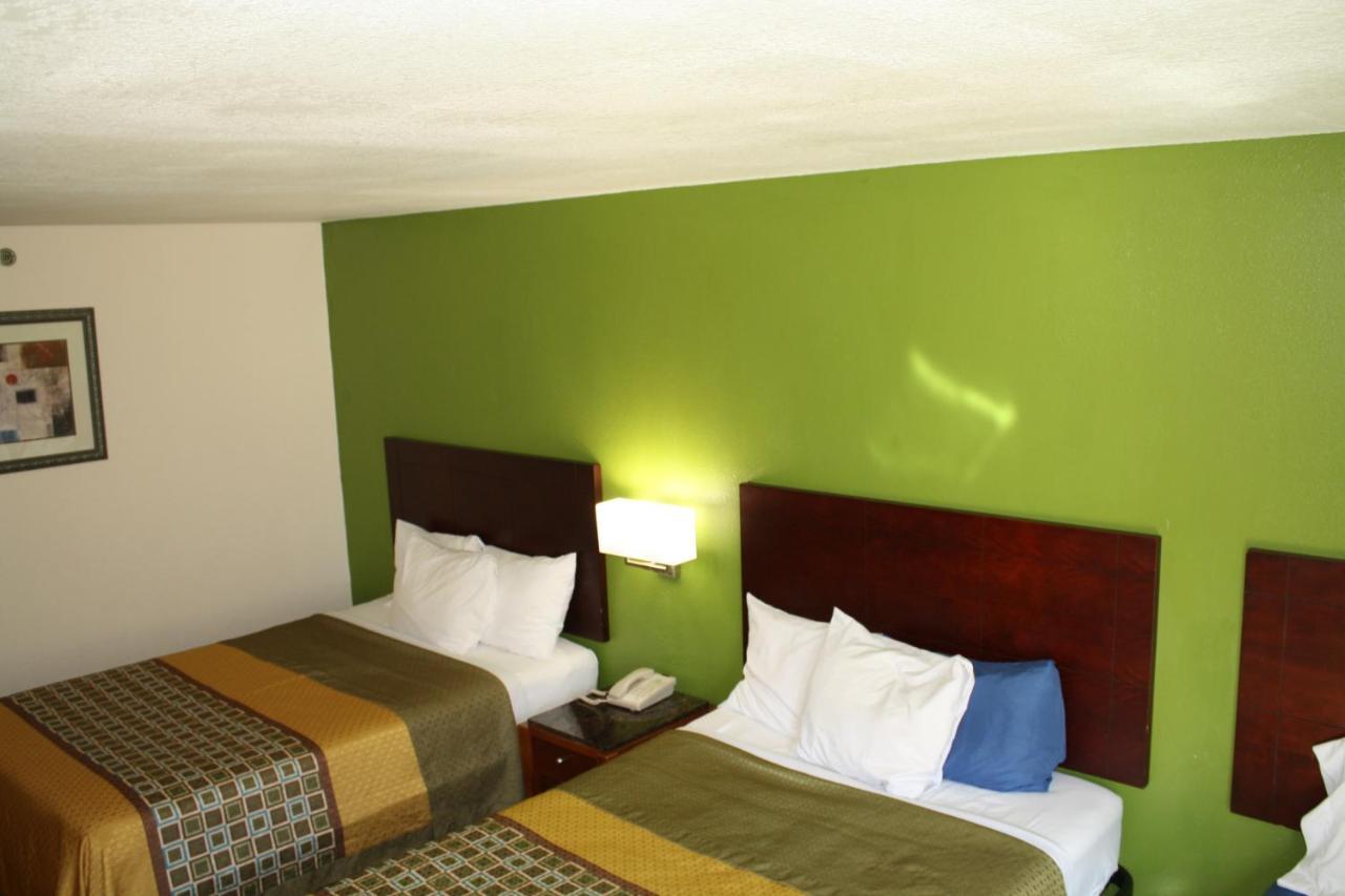 Motel Executive And 2*