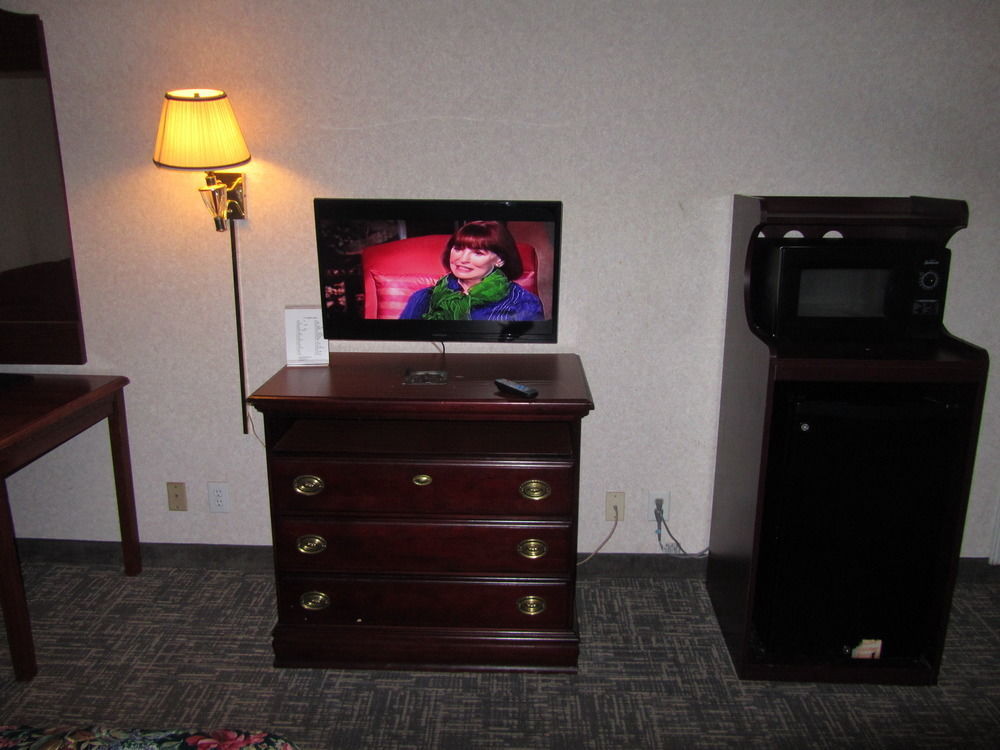 Motel Executive And