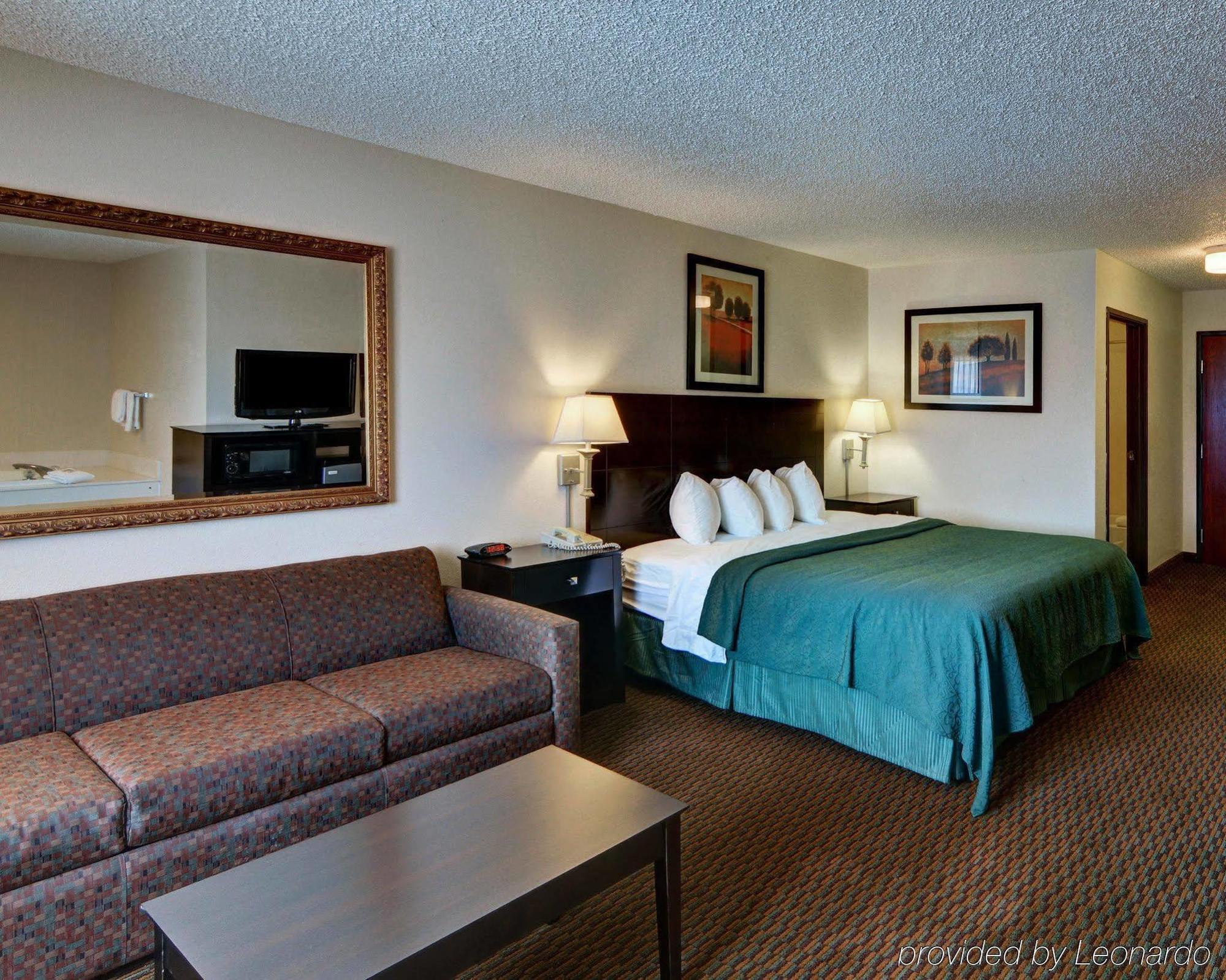 Executive And Motel